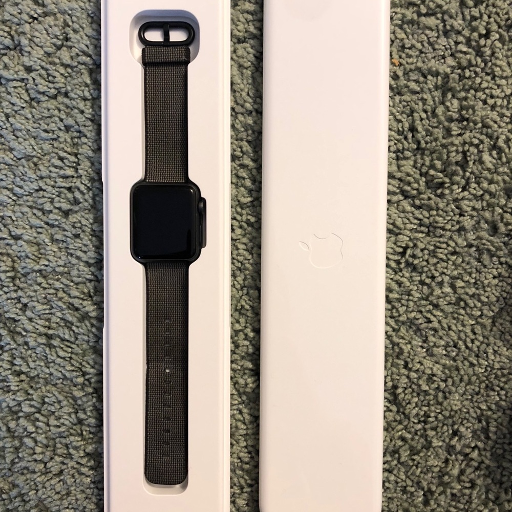 Like New Space Grey Apple Watch 38mm